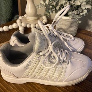 Etonic Bowling Shoes EUC size 7 1/2